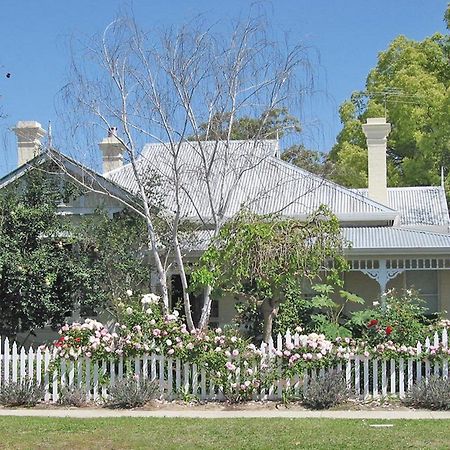 パース デュラック ハウス Bed & Breakfast エクステリア 写真
